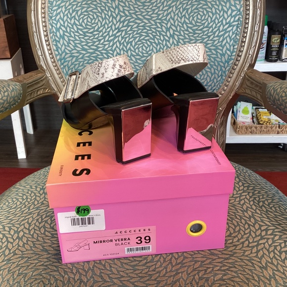 4CCCCees Mirror Verra Heel in Black - Picture 5 of 6